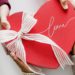 Дарить или принимать подарки - что важно для настоящей любви?