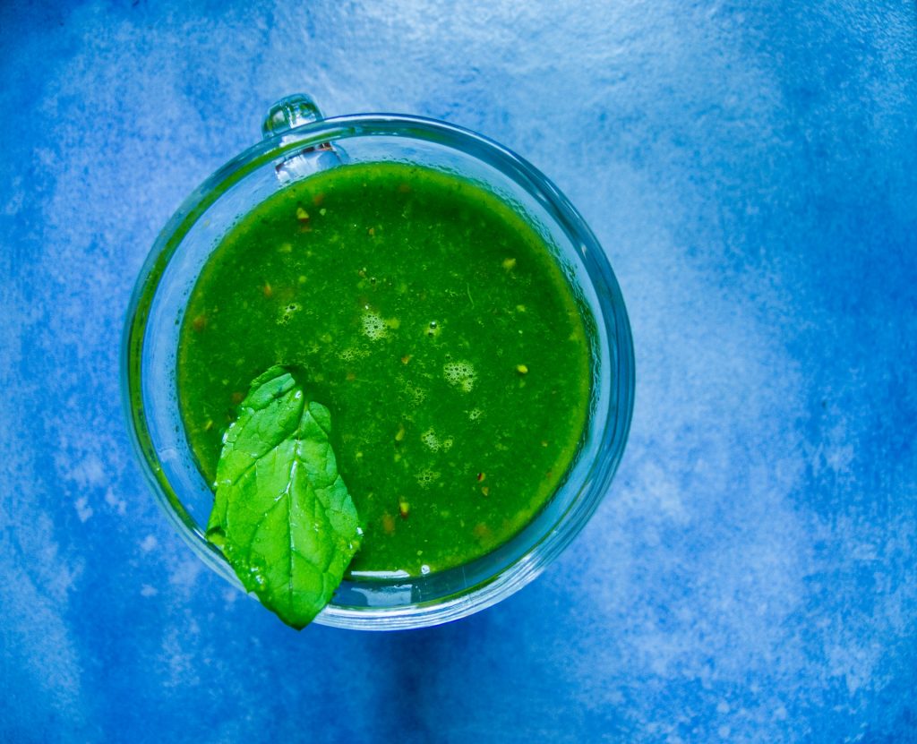 Зеленый смузи со шпинатом поможет похудеть!